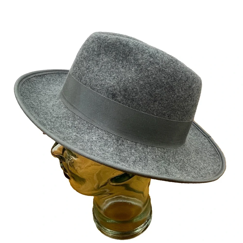 Street Smart Betmar Womens Hat Gray USA-Made Felt with Gold Emblem and Band‎